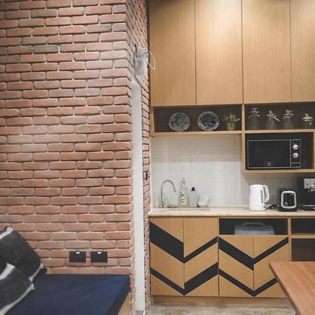 Stay Thapae Hostel Chiang Mai Exterior photo