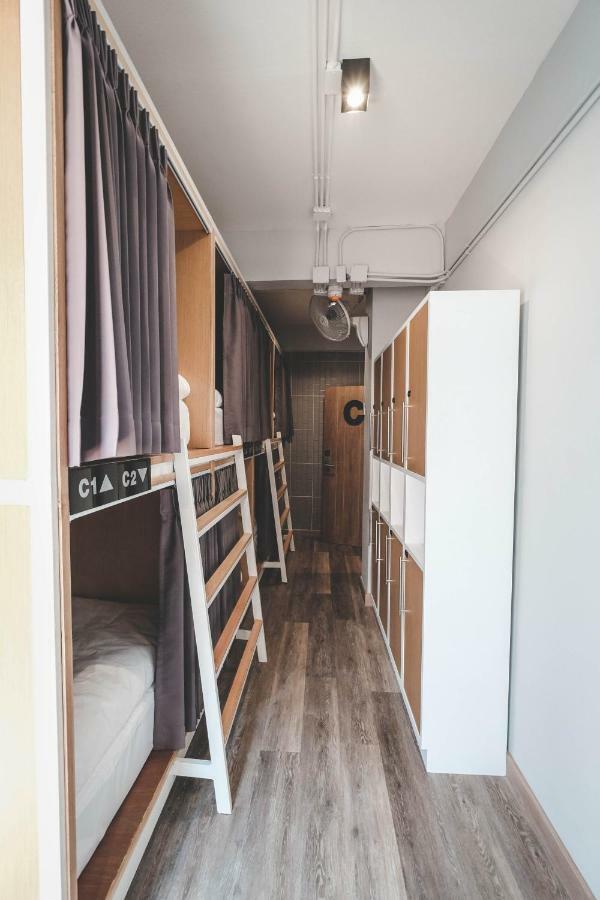 Stay Thapae Hostel Chiang Mai Exterior photo